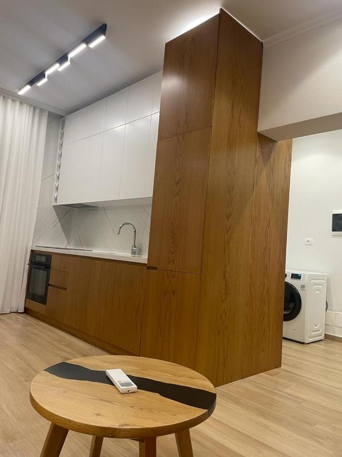City Center Apartment Kafe Flora Tirana Extérieur photo